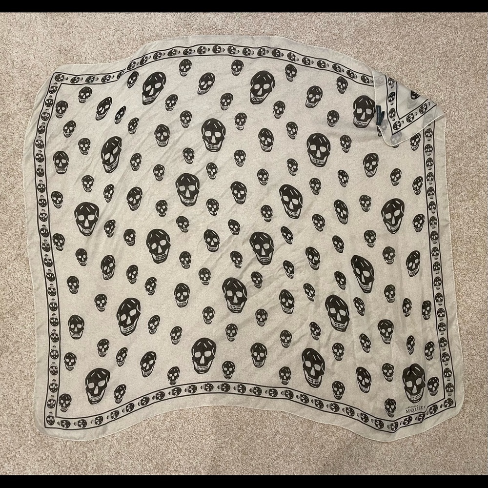Authentic Alexander McQueen scarf